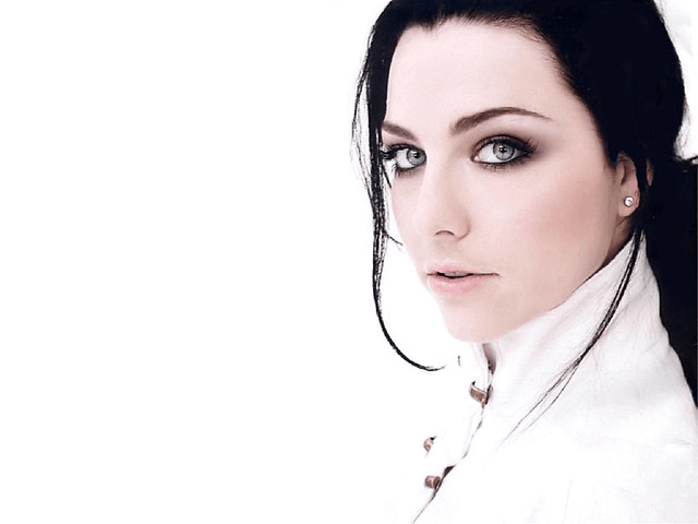 Speváčka skupiny Evanescence, Amy Lee